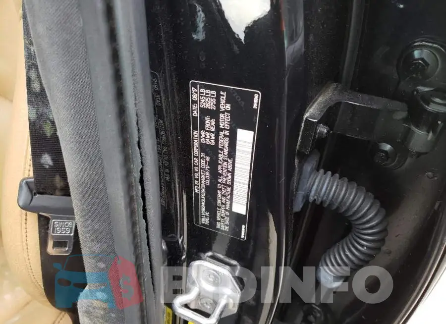 LVY982MK9JP029439 Photo# 10