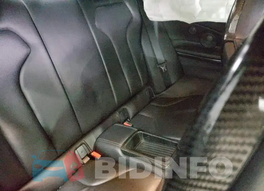 WBS3R9C52FK333272 Photo# 10