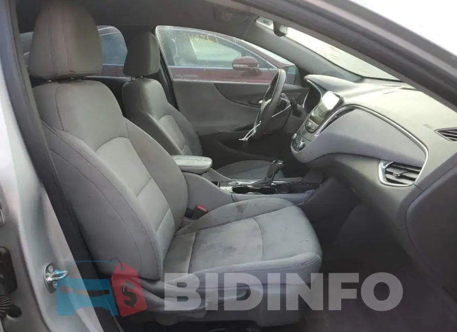 1G1ZD5ST4JF152984 Photo# 5