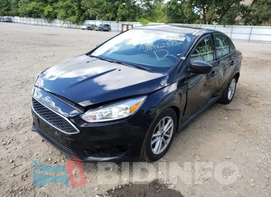 1FADP3E23JL293388 Photo# 2