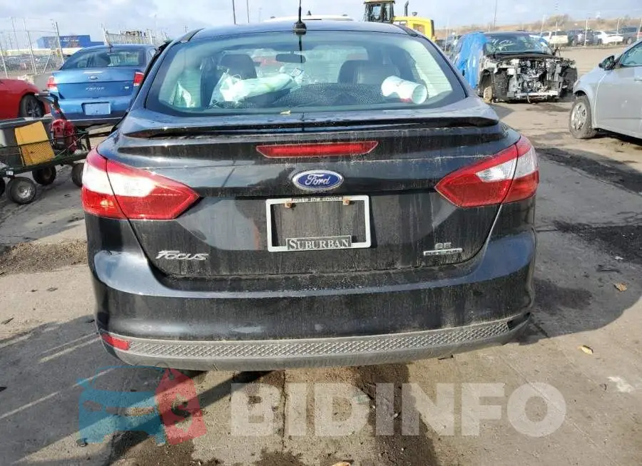 1FADP3F2XEL154993 Photo# 6