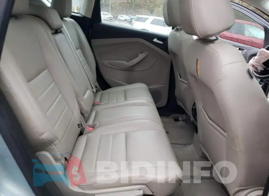 1FADP5BUXDL550696 Photo# 10