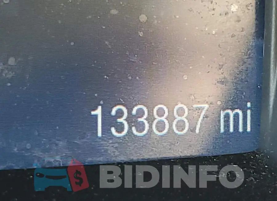 1FMCU0GX4DUD18847 Photo# 8