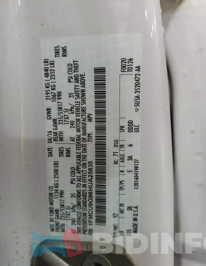 1FMCU9G96HUA25835 Photo# 10