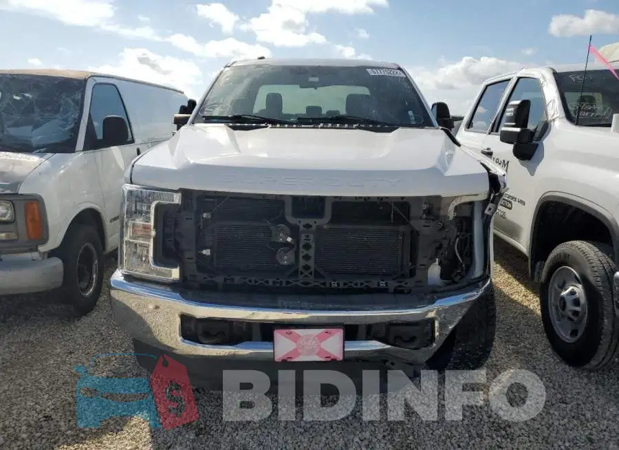 1FT7W2BT6KEC40272 Photo# 5
