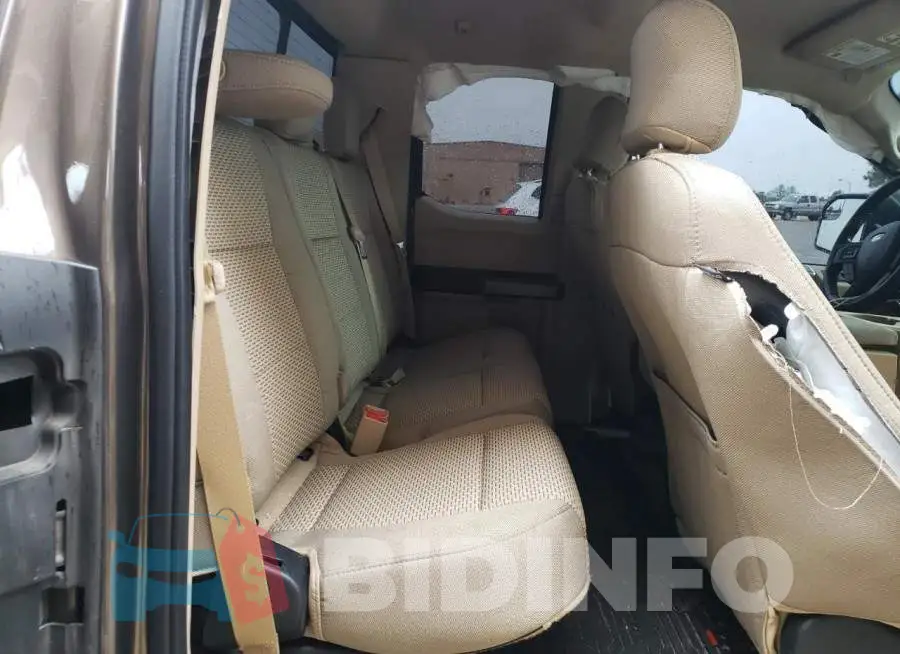 1FTFX1EF8GFB10570 Photo# 10