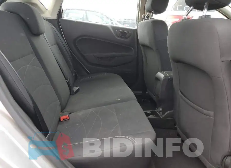 3FADP4EJXJM115747 Photo# 6