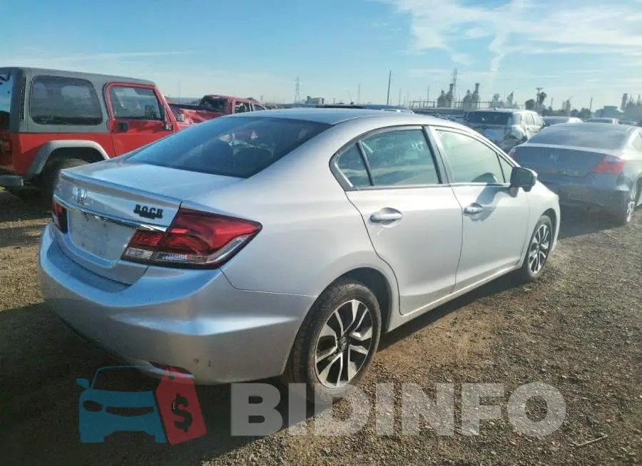 2HGFB2F80EH539820 Photo# 4