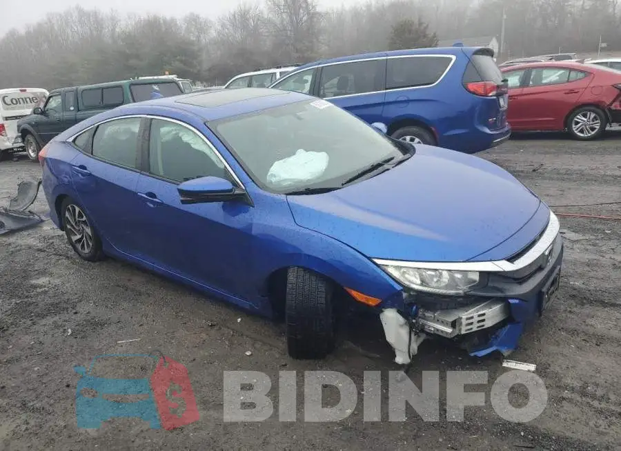 2HGFC2F78JH579108 Photo# 4