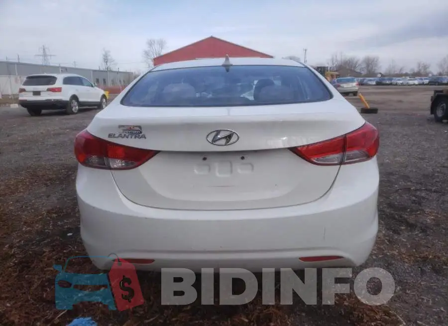 5NPDH4AE8DH188626 Photo# 6