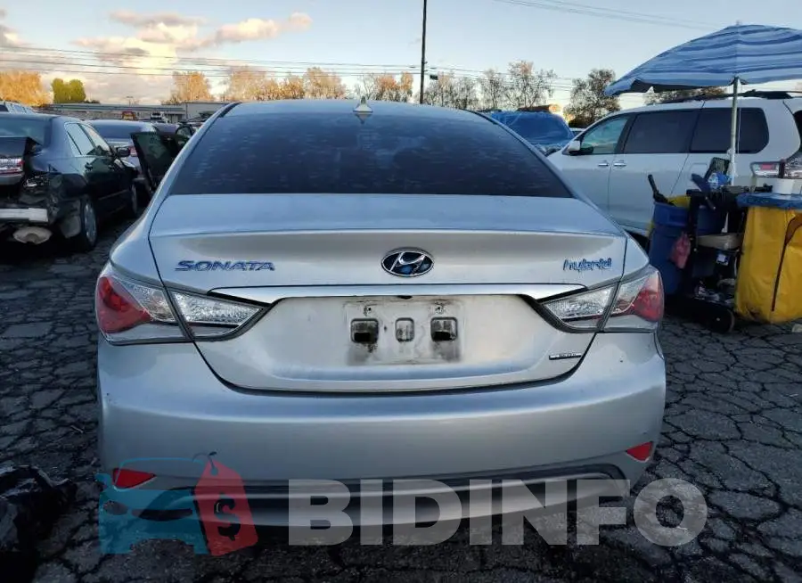 KMHEC4A41FA131667 Photo# 6
