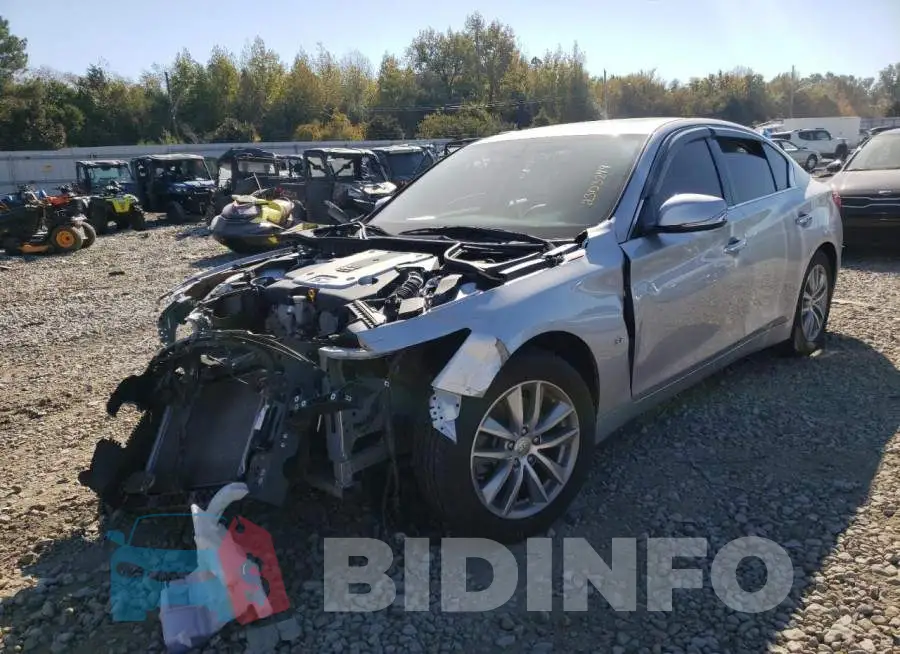 JN1BV7AP1FM331267 Photo# 2