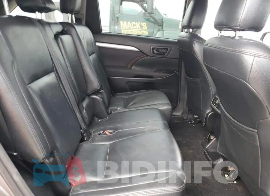 5TDZARFH7GS021912 Photo# 11
