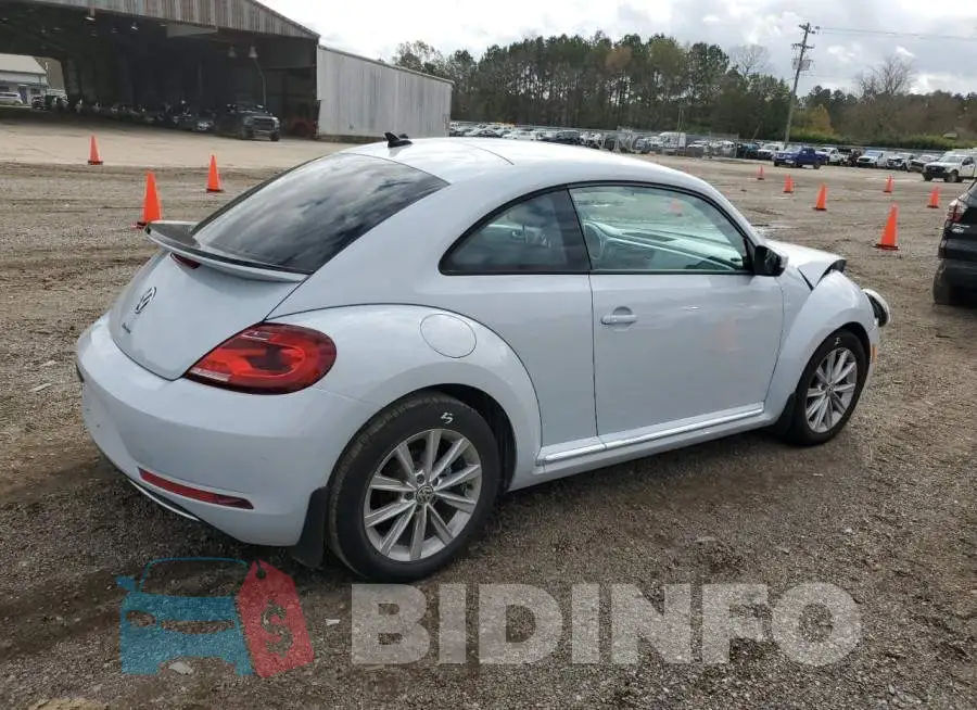 3VWJ17ATXHM615101 Photo# 3