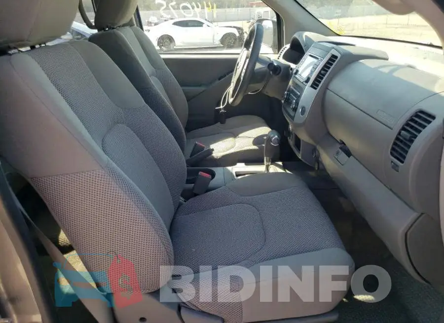 1N6AD0EV5JN706427 Photo# 5