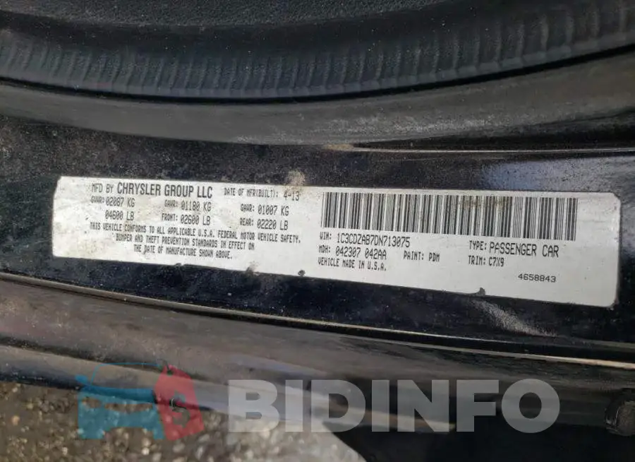 1C3CDZAB7DN713075 Photo# 10