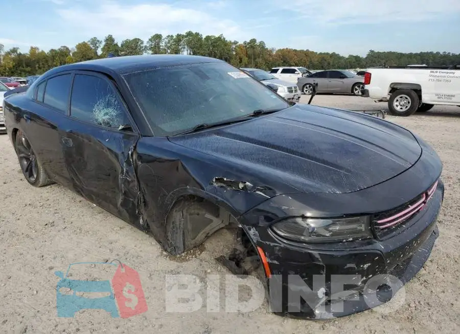 2C3CDXHG1GH247288 Photo# 1