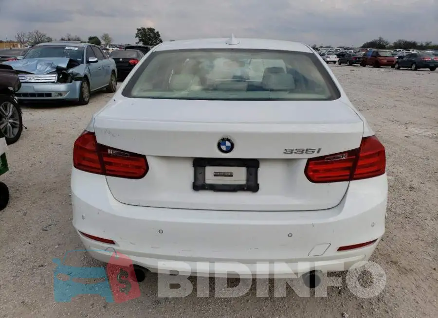 WBA3A9G55FNT09102 Photo# 6