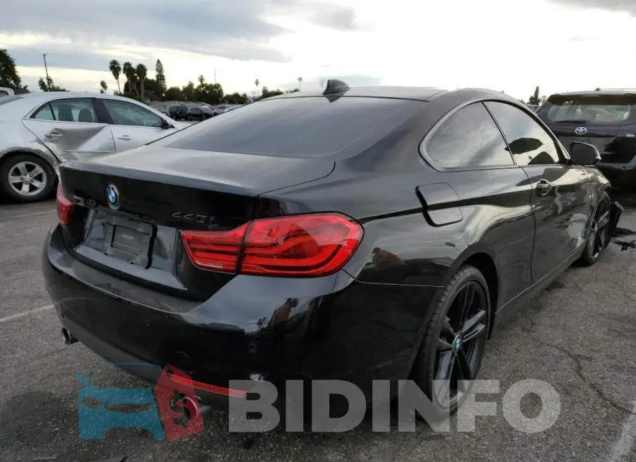 WBA4W7C53KAG52415 Photo# 4