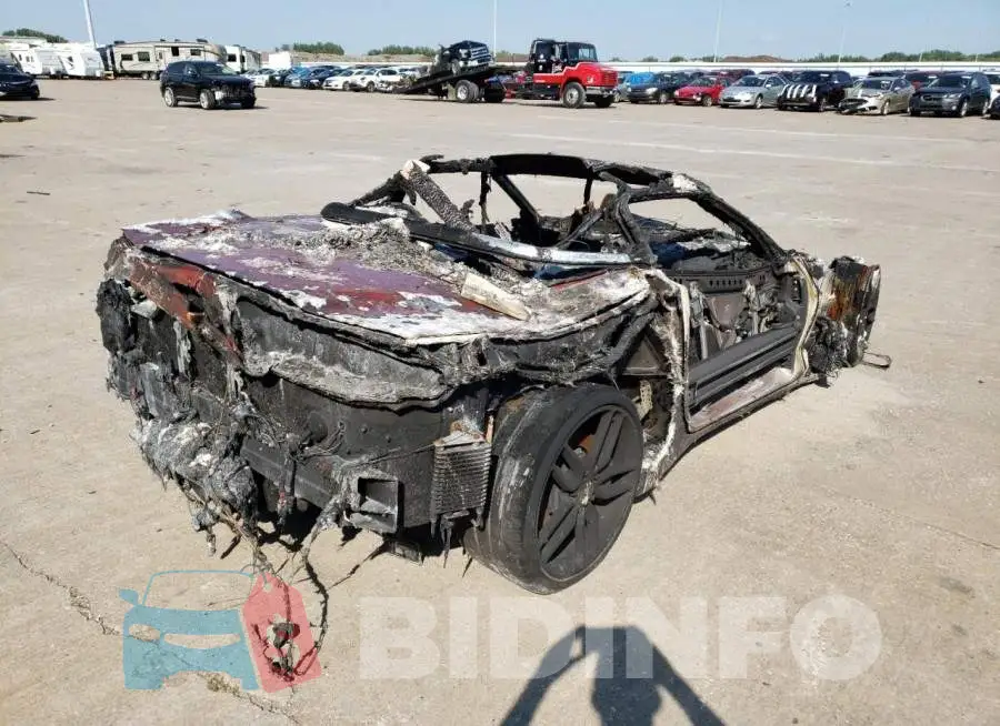 1G1YM3D76F5111768 Photo# 4