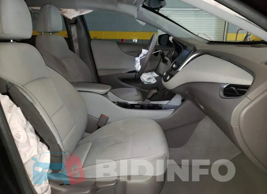 1G1ZB5ST0LF118520 Photo# 5
