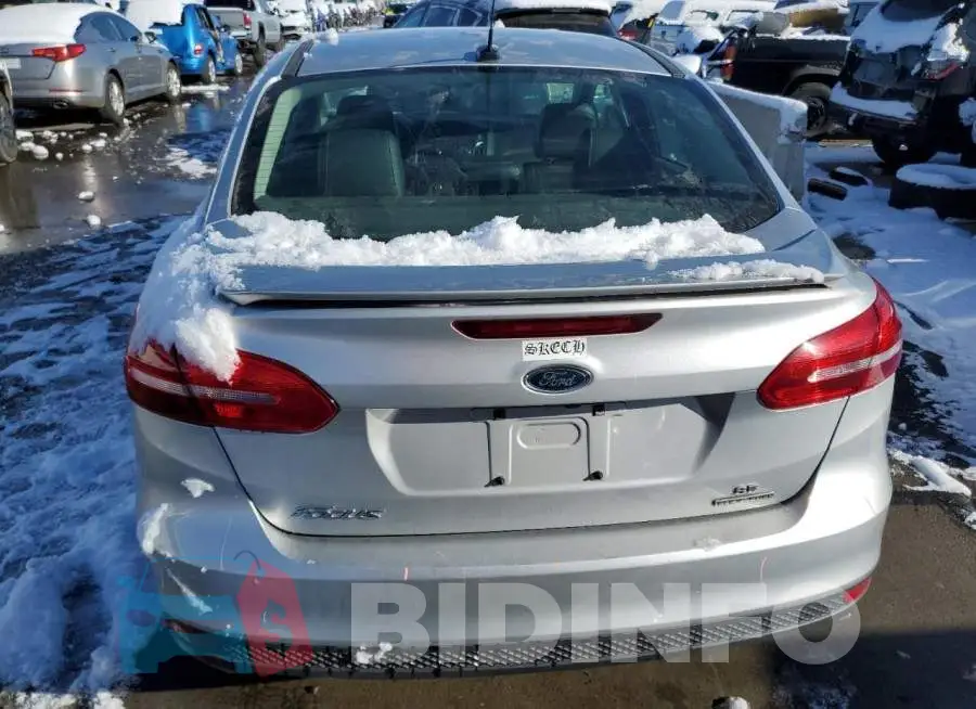 1FADP3F26FL380627 Photo# 6
