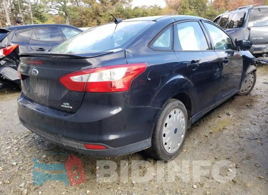 1FADP3F2XDL218903 Photo# 4