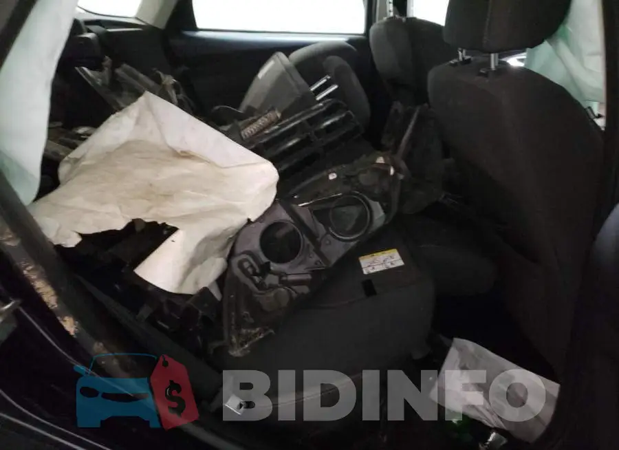 1FADP3K26EL166094 Photo# 6