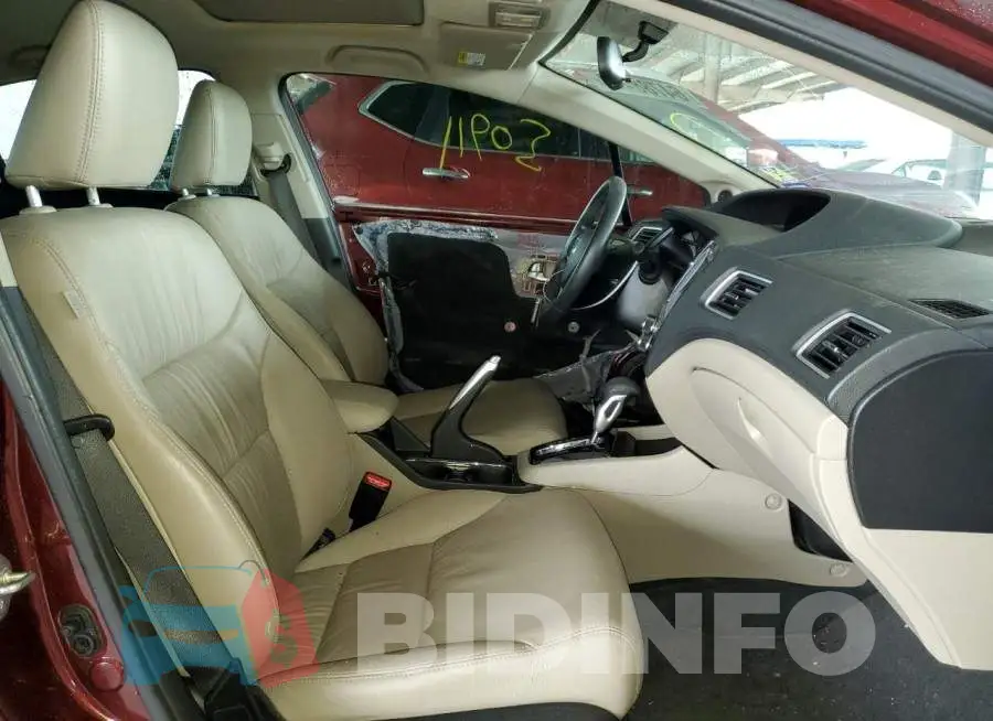 19XFB2F9XFE031570 Photo# 5
