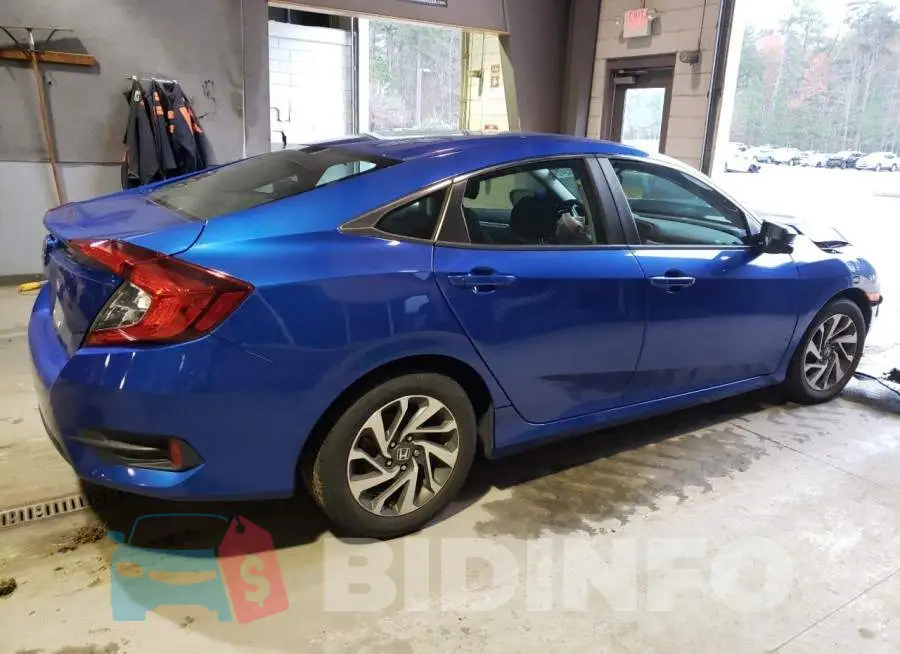 19XFC2F85GE057189 Photo# 3