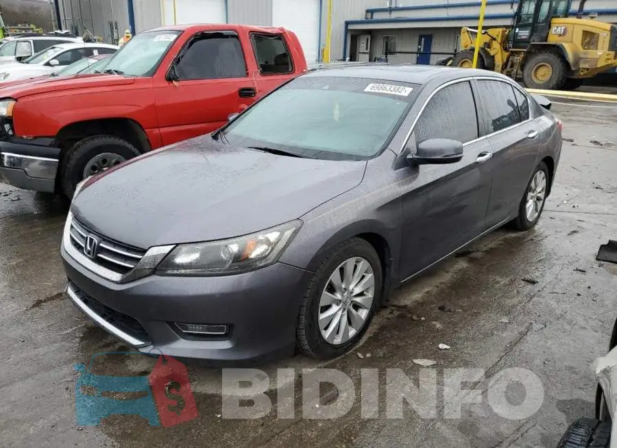 1HGCR2F83DA207334 Photo# 1