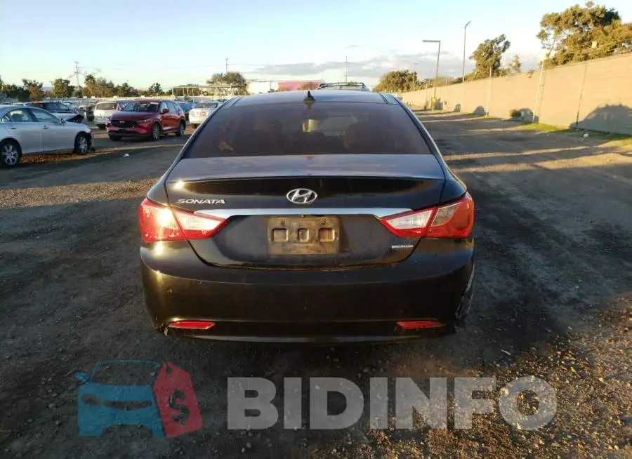 5NPEC4AC1DH561247 Photo# 6