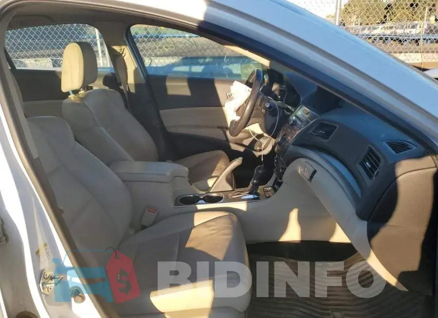 19VDE1F5XDE014313 Photo# 5