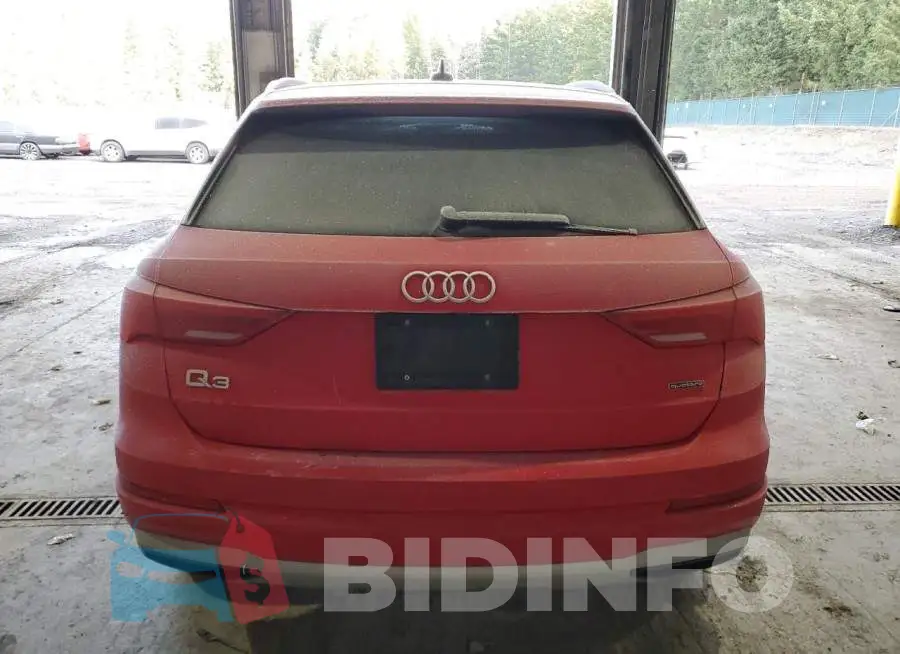 WA1AECF34L1032807 Photo# 6