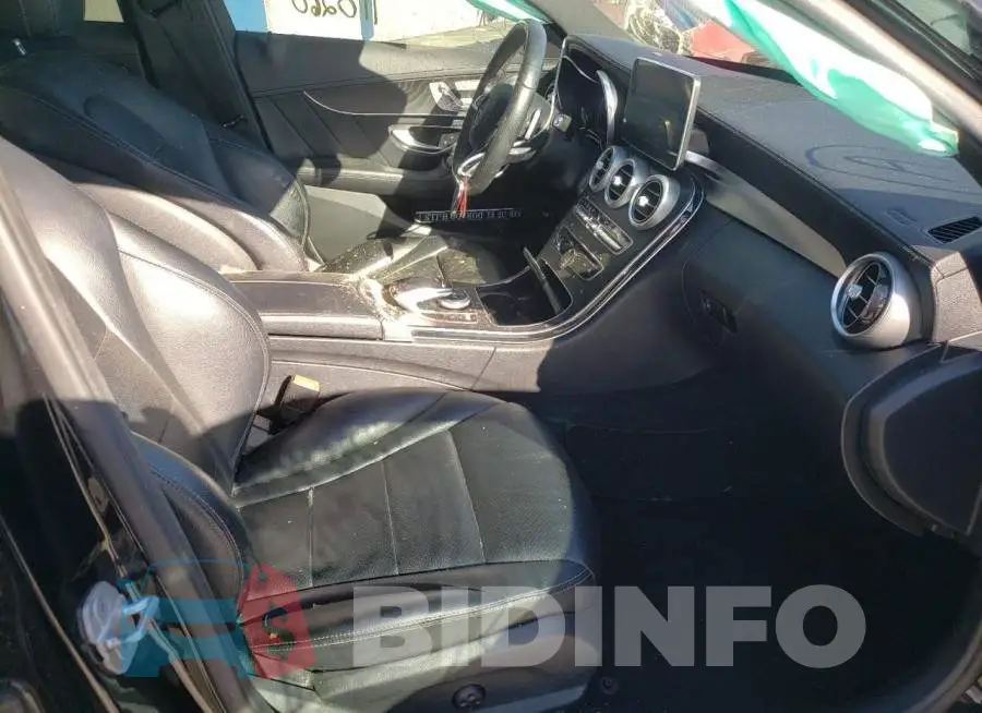 55SWF4JB4GU120135 Photo# 5