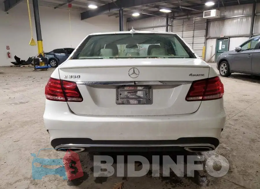 WDDHF8JB0FB128015 Photo# 6