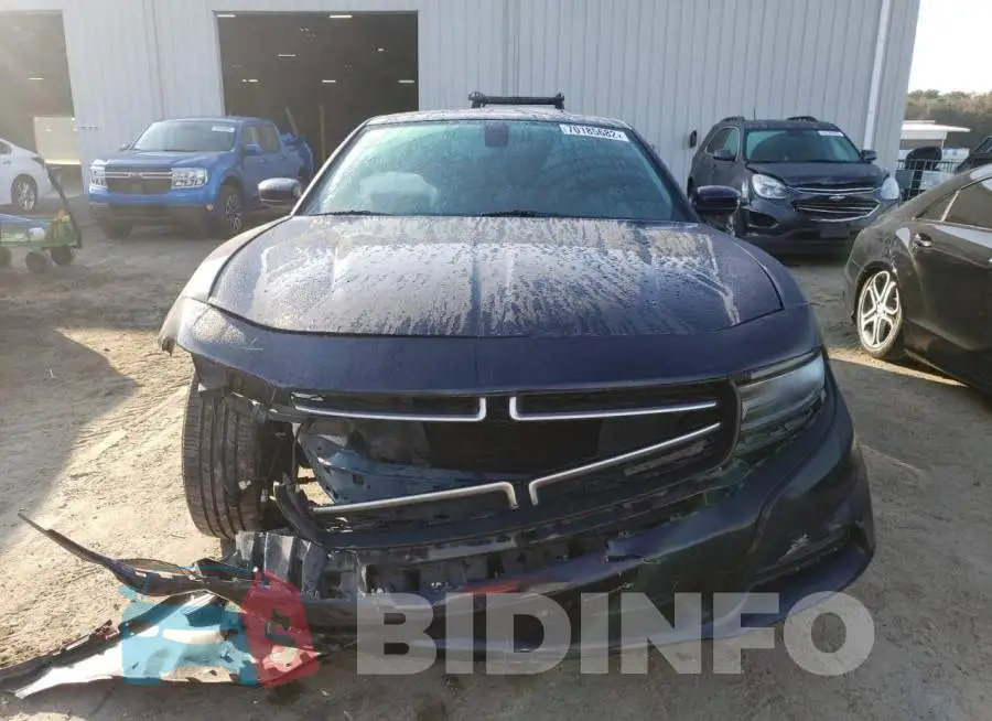 2C3CDXBG1FH896855 Photo# 5