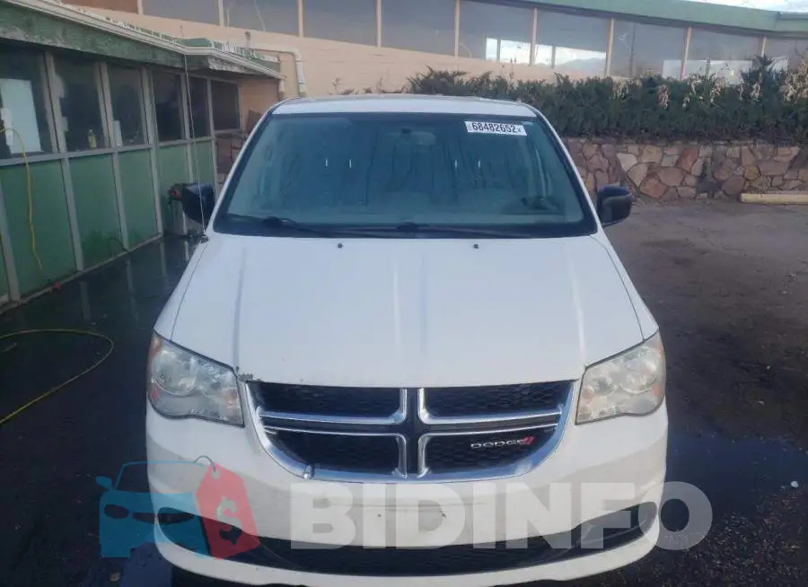 2C4RDGBG5DR773055 Photo# 5