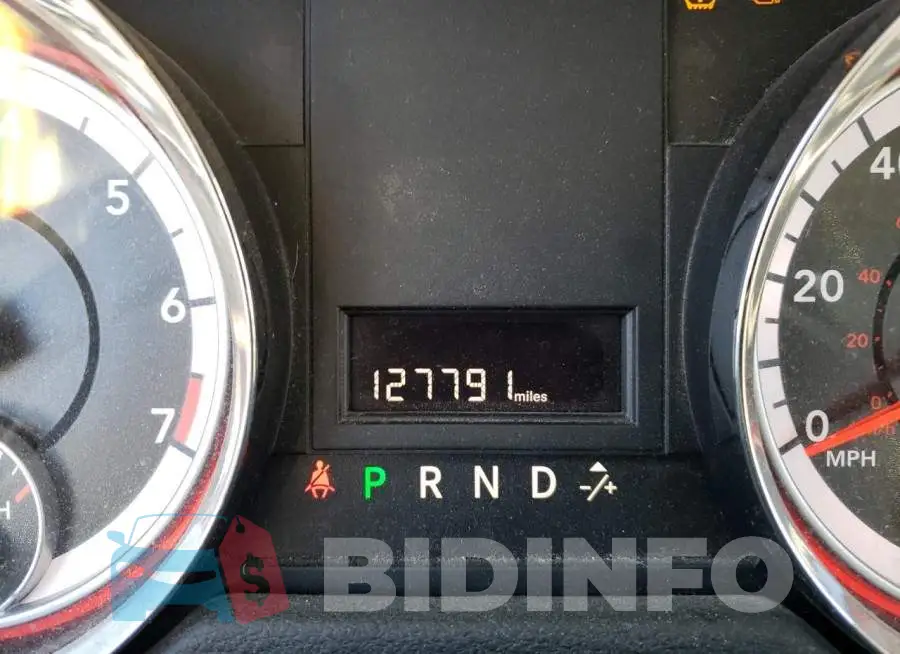 2C4RDGBGXDR563566 Photo# 8