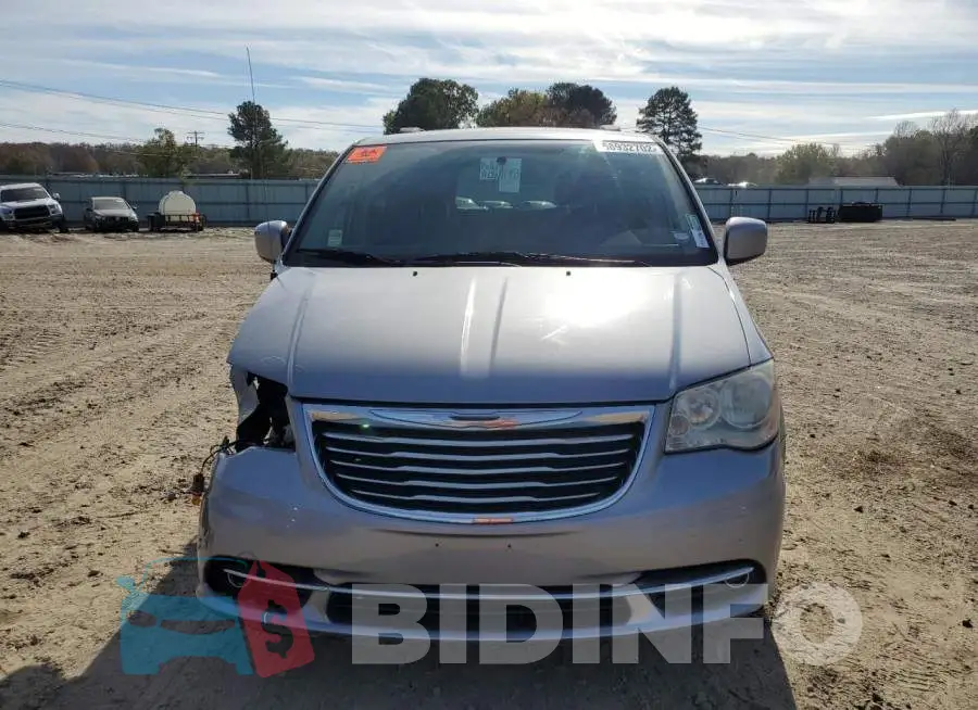 2C4RC1BGXDR802632 Photo# 5