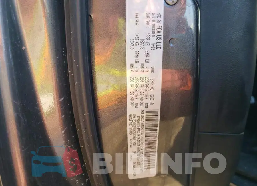 2C4RC1FG0KR703017 Photo# 10