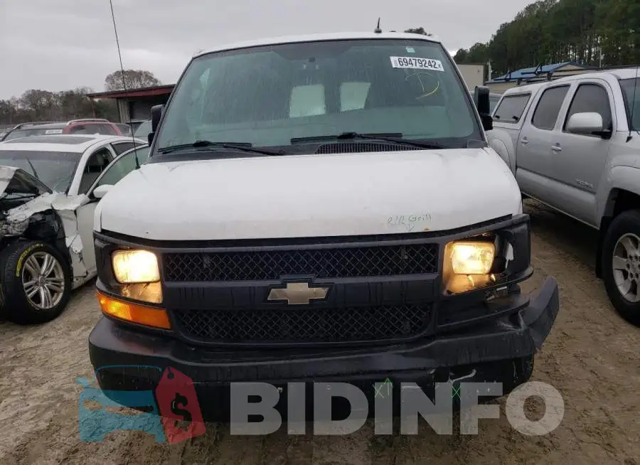 1GCWGGFF5F1101919 Photo# 5