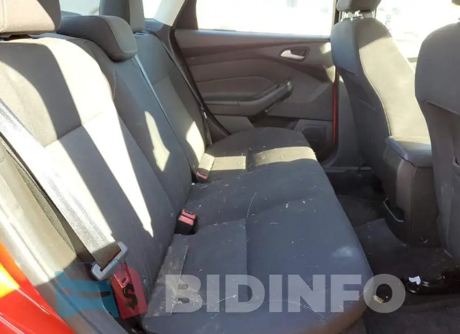 1FADP3F27GL272518 Photo# 6