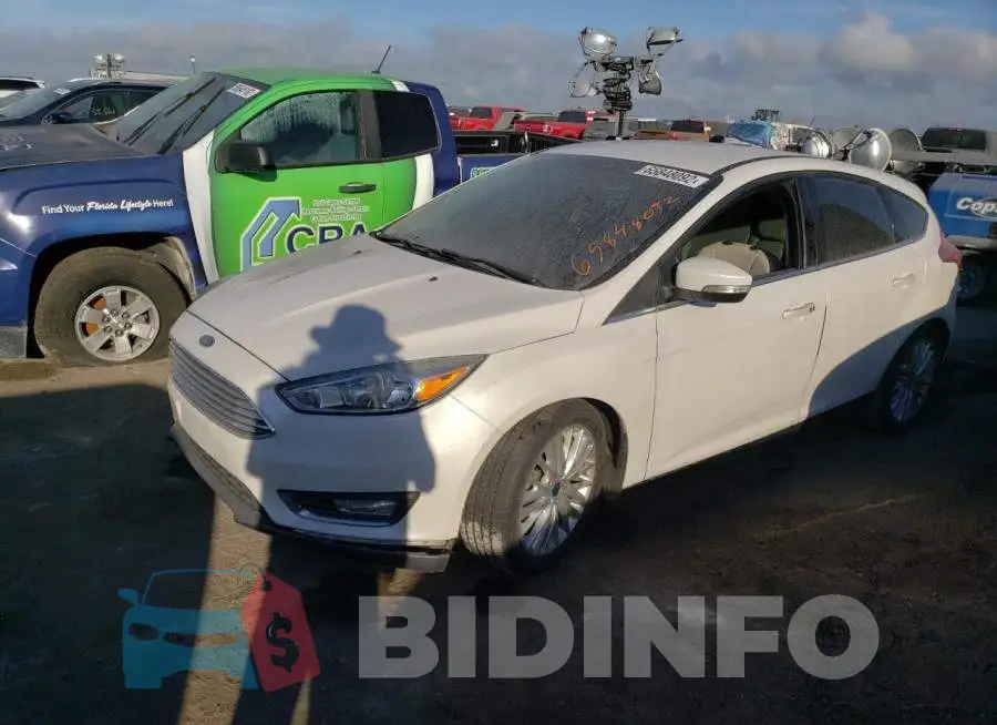 1FADP3N20GL222934 Photo# 2