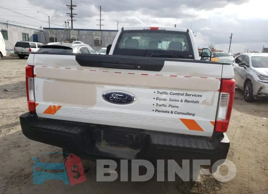 1FTBF2A64KEC45847 Photo# 6