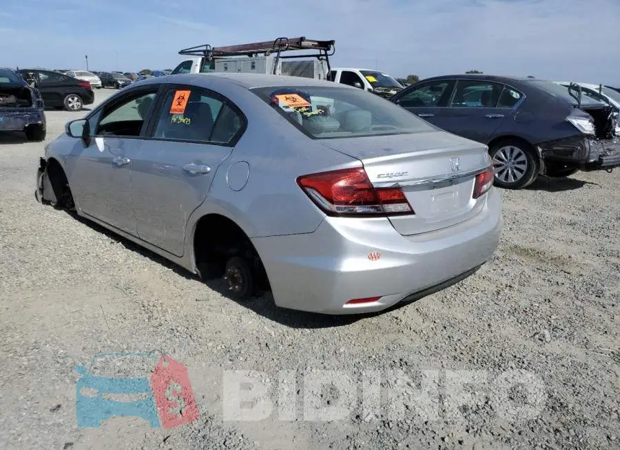 19XFB2F53EE267070 Photo# 3