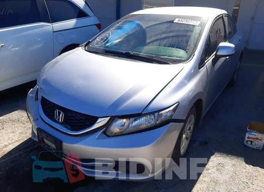 19XFB2F55DE043880 Photo# 2