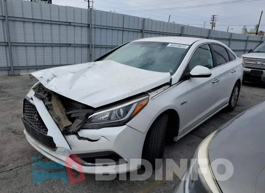 KMHE24L17GA018541 Photo# 2