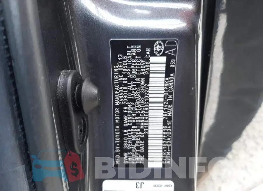 2T1BU4EE9DC102272 Photo# 12