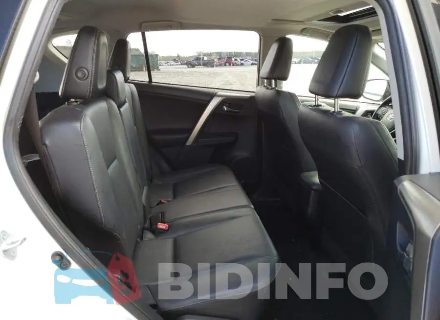JTMDFREV7FD147149 Photo# 11